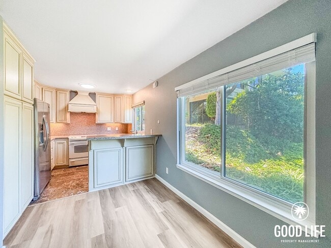 Photo - Spacious 2BD/2BA Condo in Hillcrest with Private Balcony, Community Pool & Tennis Court
