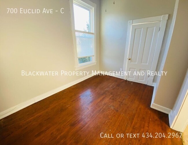 Photo - 700 Euclid Ave Unidad C