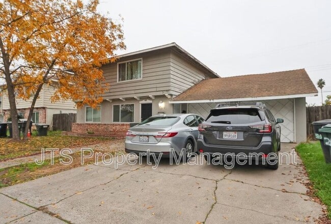 Photo - 2840 Sweet Way