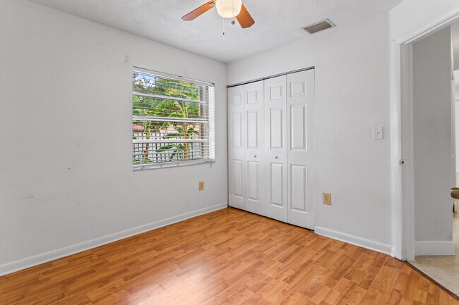 Photo - 13945 Langley Pl