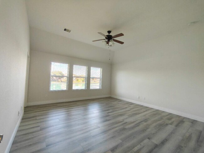 Photo - 2306 Waterford Park St