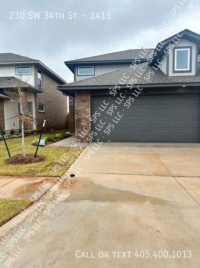 Building Photo - 230 SW 34th St