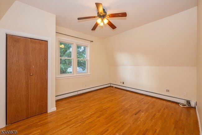 Photo - 120 Bloomfield Ave Unit 2