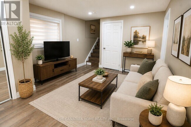 Photo - 23 Saddlebrook Ct