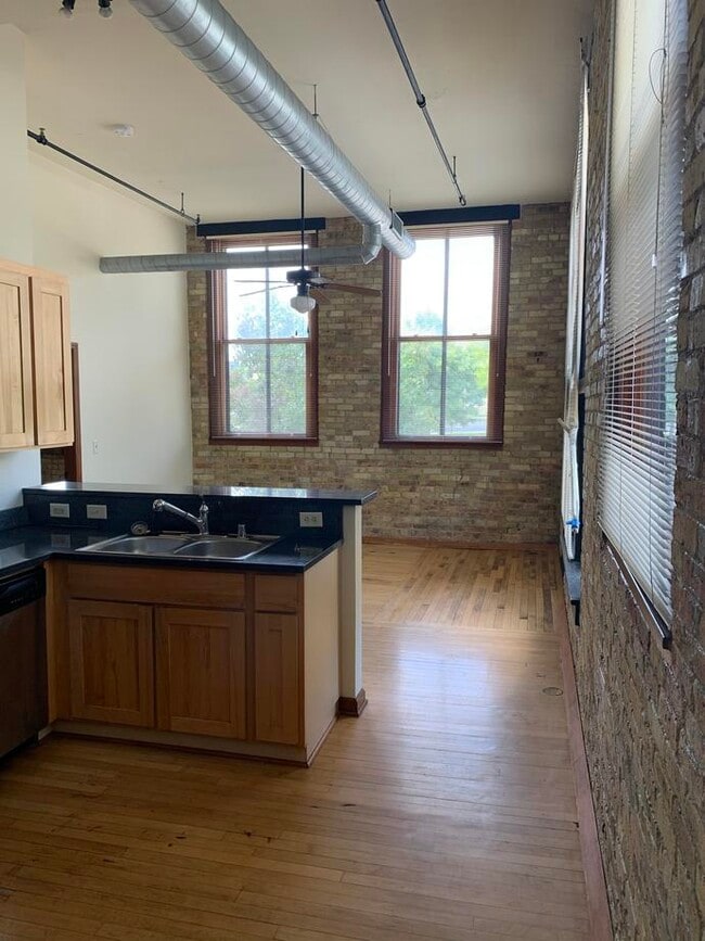 Photo - Vine Street Lofts