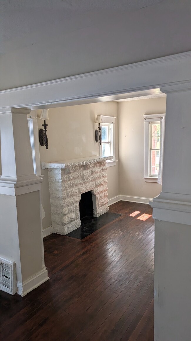 Photo - 3943 Garfield Ave