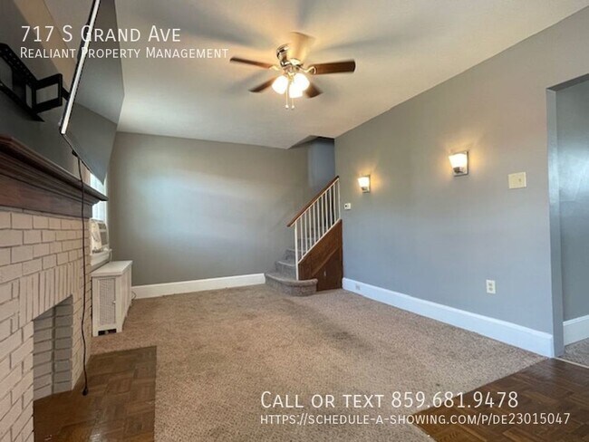 Photo - 717 S Grand Ave