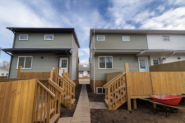 Photo - 11811-11847 47 St NW Unit 11811 - G1