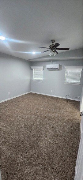 Photo - 5280 Atwell Ln