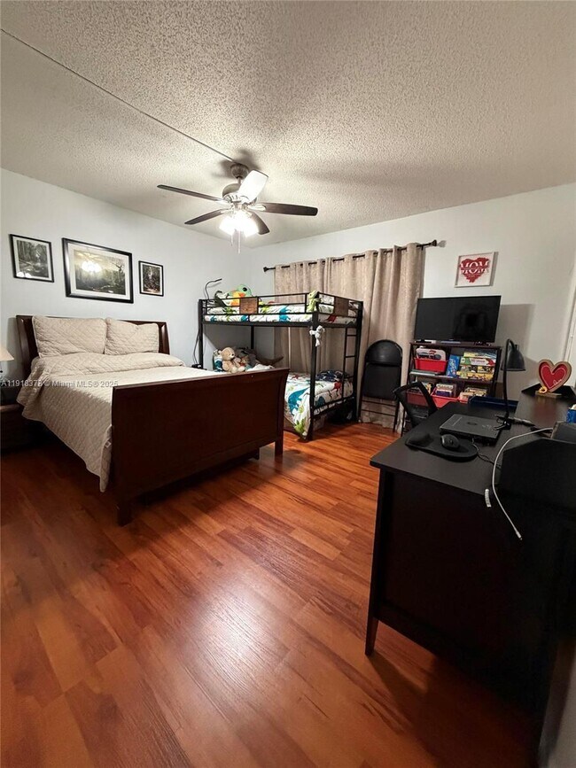 Photo - 8415 SW 107th Ave Unit 261W