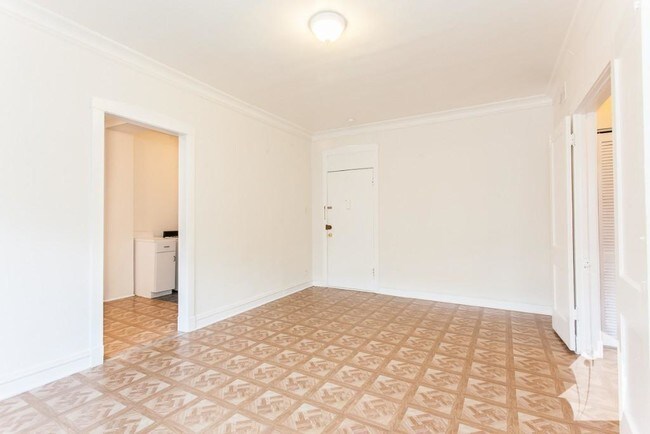 Photo - 4601 N Lincoln Ave Unit 2244-211