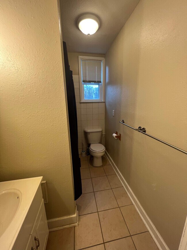 334 E 4th Ave House House Rental in KS