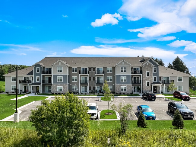 Hidden Hills Apartments