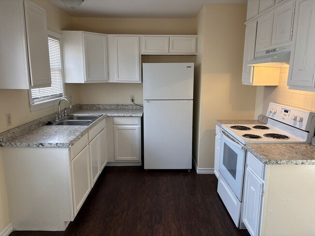 Photo - 3/2 Near Downtown Sherman!