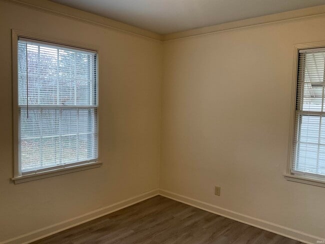 Photo - 1329 Melrose Ave