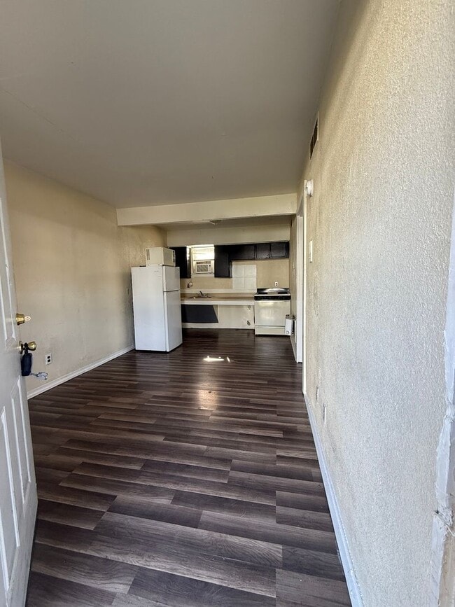 Building Photo - 1601 E Central Texas Expy Unit 124