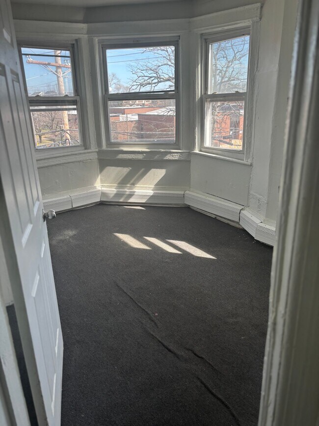 Photo - 201 4th St Unit 2