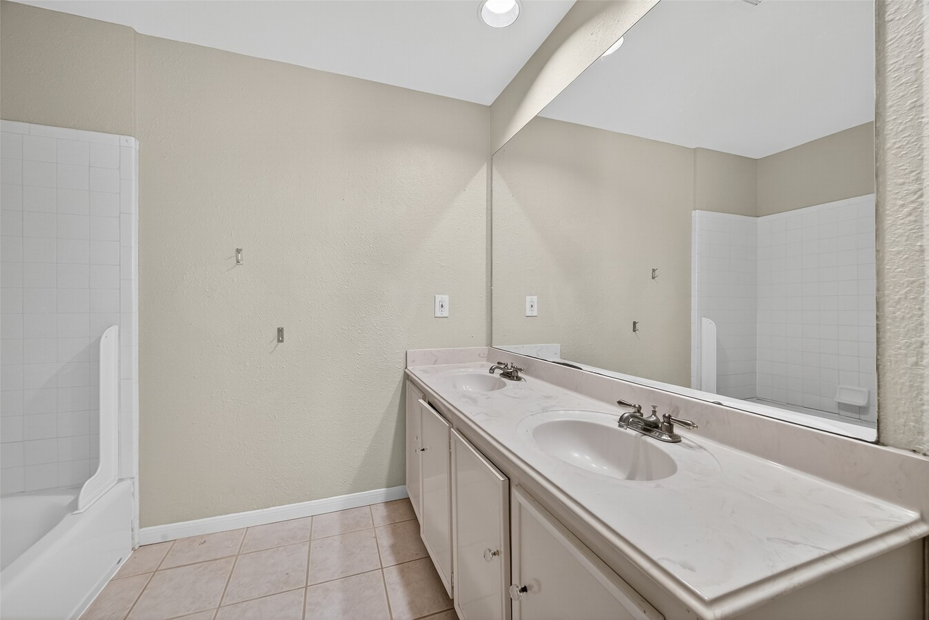 Photo - 12625 Memorial Dr Unit 17