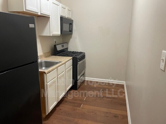 Photo - 1246 Snowden Ave