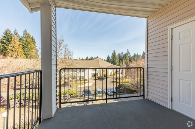 1BR, 1BA - 673SF - Balcony