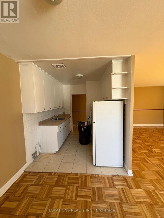 Photo - 2135 Avenue Rd Unité 313