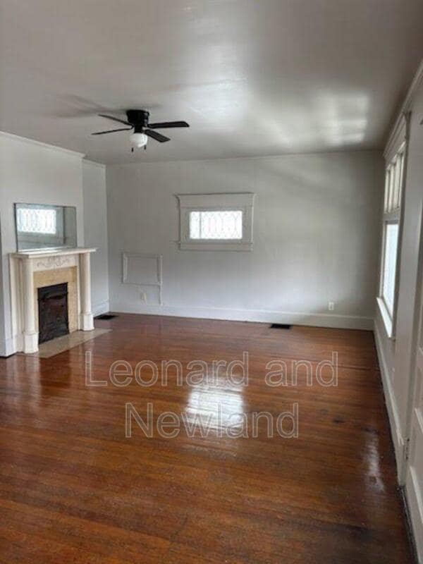 Photo - 235 N 10th St