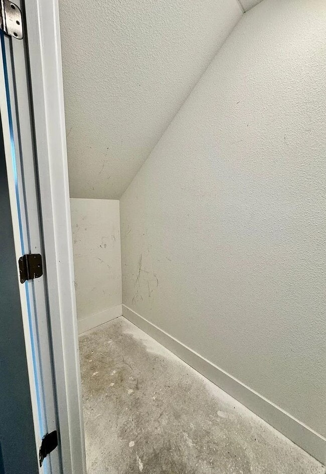 Photo - 1418 Vargas Rd