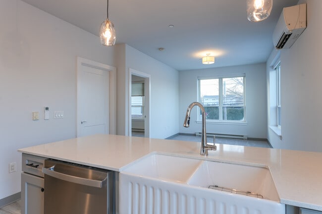 Photo - City Gardens