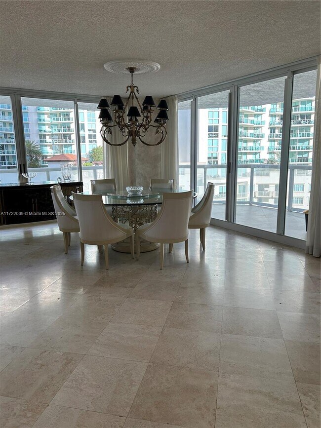 Photo - 16400 Collins Ave