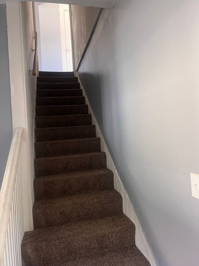 Photo - 4 Bed 2 Full Bath! PENDING