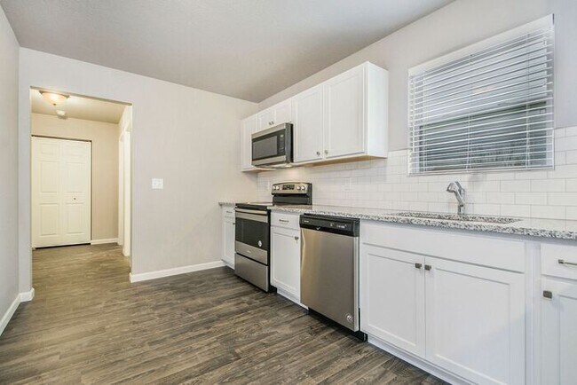 Photo - 59358 Glidden St