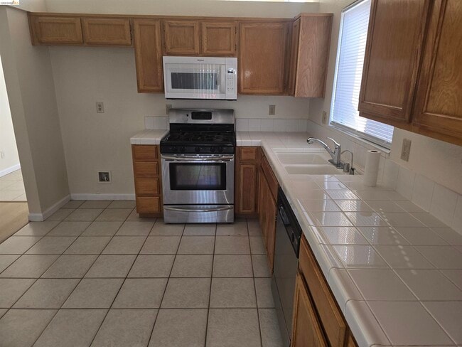 Photo - 5128 Hereford Ct