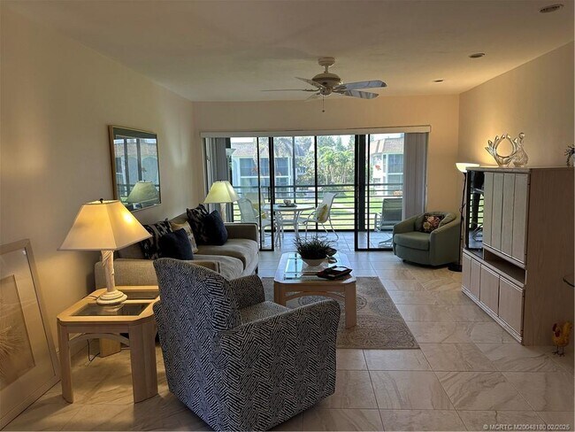 Photo - 755 Saturn St Unit F205