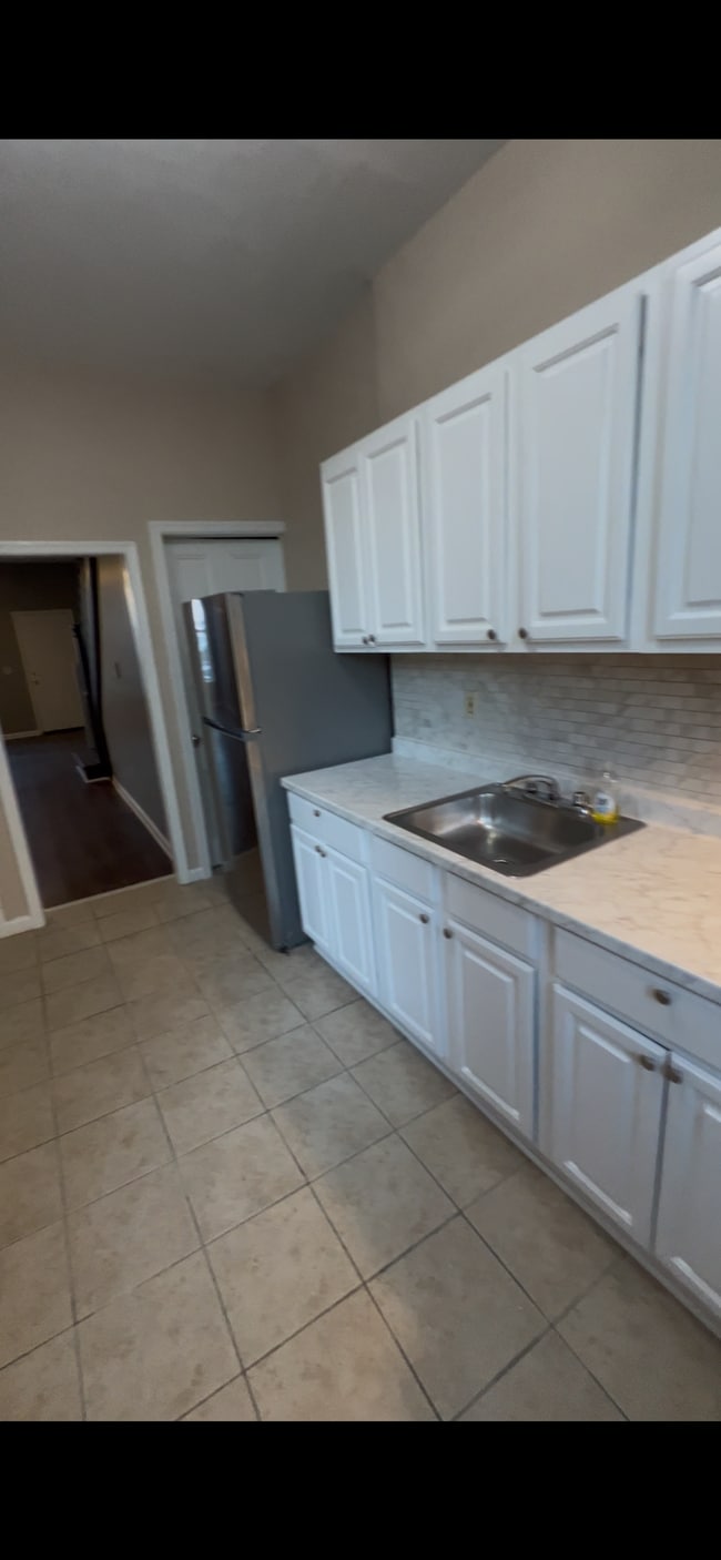 Photo - 1231 Mulberry St