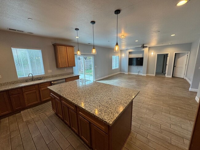 Photo - Oakley 4 bed, 3 bath plus flex room, Cul-d...
