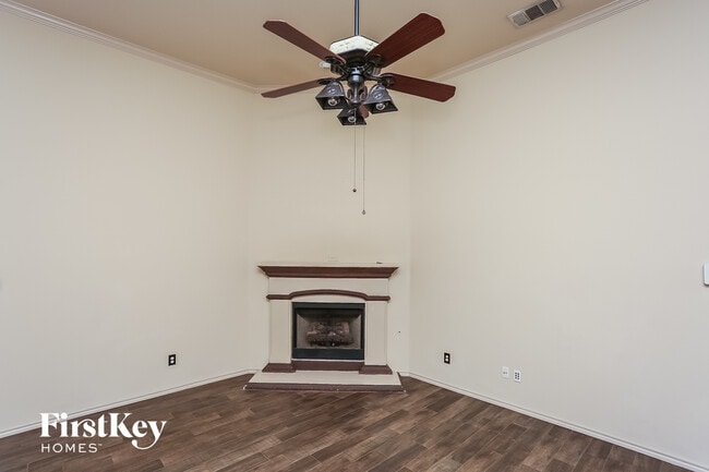 Photo - 14413 Artesia Ct