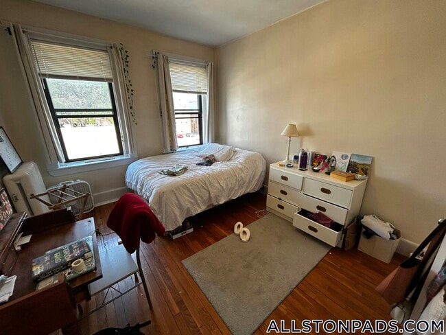 Photo - 1284 Commonwealth Ave Unidad 7