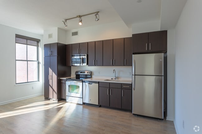 Apt 571 - One Bedroom