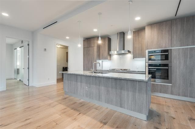 Building Photo - 3130 N Harwood St Unit 2606