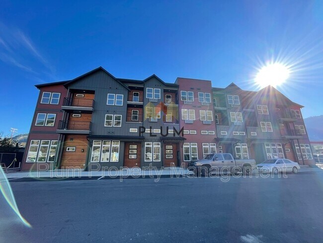 Building Photo - 425 Michigan Ave Unit #104 Loft