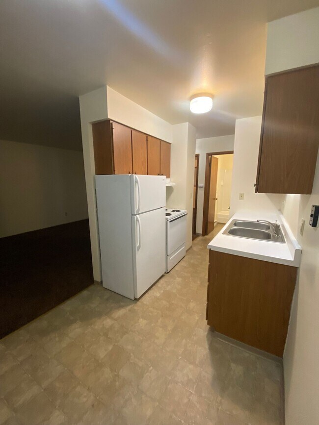 Photo - 2705 W Nob Hill Blvd Unit R-1