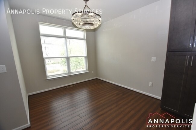 Photo - 133 Lejeune Way