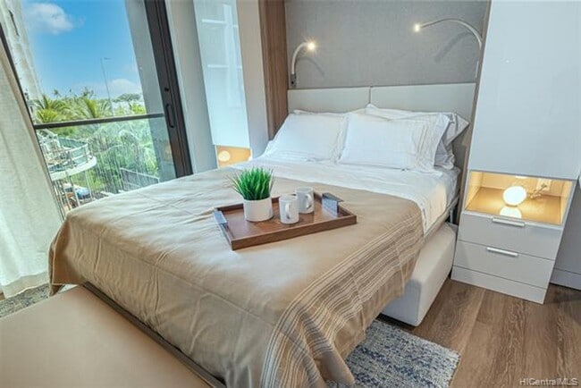 Photo - Luxury Studio. Furnished.  Kakaako. Unit 327