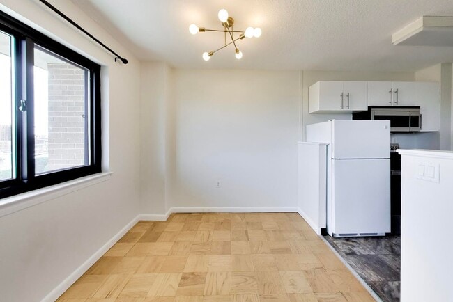 Photo - 1816 New Hampshire Ave NW