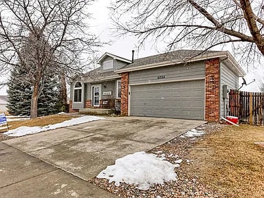 Building Photo - 5724 Derry Dr