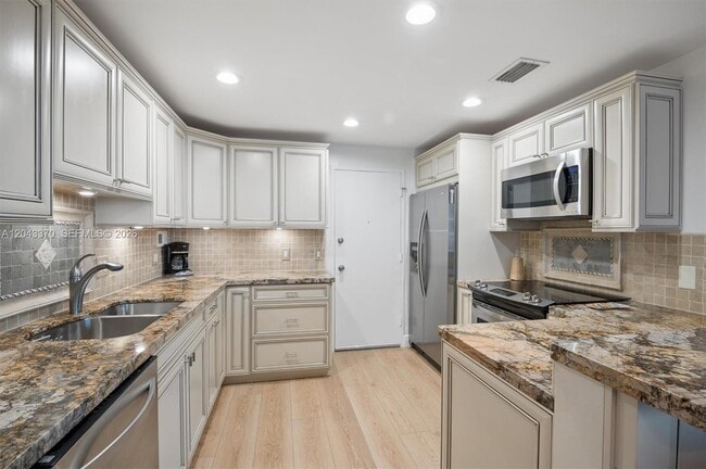 Photo - 3505 S Ocean Dr Unit 708