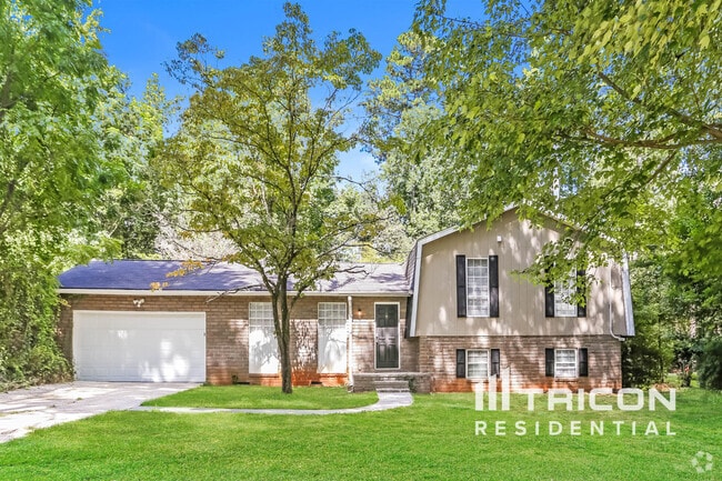 Building Photo - 864 Regency Ct NW Rental