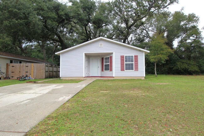 Building Photo - Updated 3BR Patio Home in Brownsville with Open Living Layout, Interior Laundry, Easy-Care Yard &...