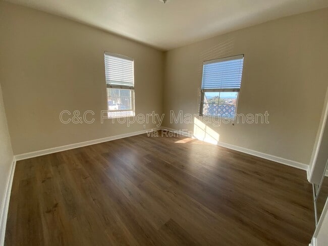 Photo - 1448 Noche Buena St Unidad A