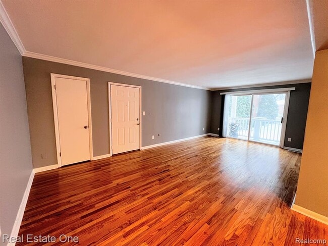 Photo - 463 N Eton St Unit D5